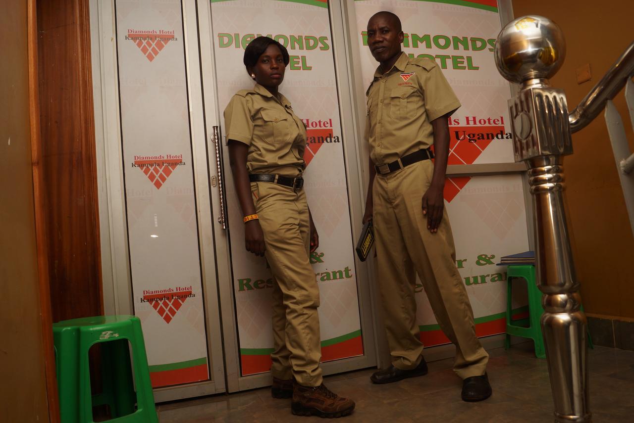 Diamonds Hotel Kampala Esterno foto